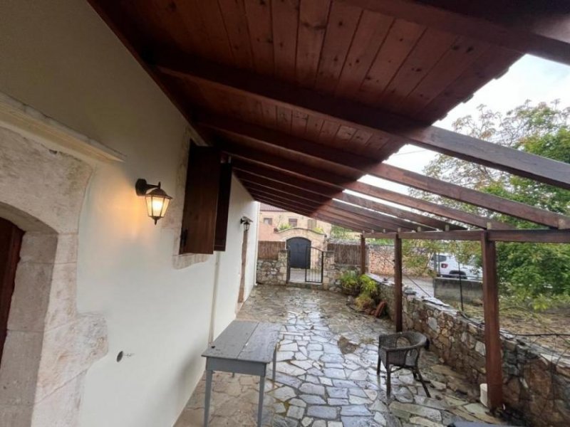 Litsarda Kreta, Litsarda - Charmantes Steinhaus im Zentrum eines Dorfes zu verkaufen Haus kaufen